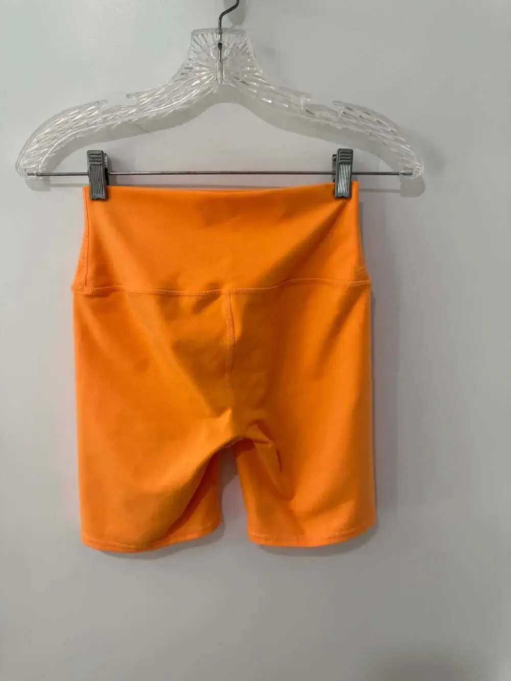 Alo Yoga High-Waist Airbrush Biker Short Orange XS